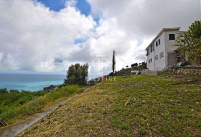 Refurbished 2 bedroom House for sale with sea view in Ospedaletti, Liguria