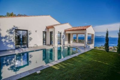 Renovated 5 bedroom Villa for sale with sea view in Les Issambres, Cote d'Azur French Riviera