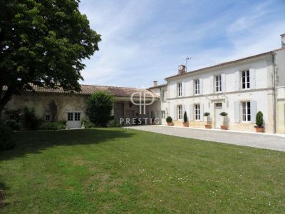 Refurbished 10 bedroom Manor House for sale with countryside view in Surgeres, Poitou-Charentes