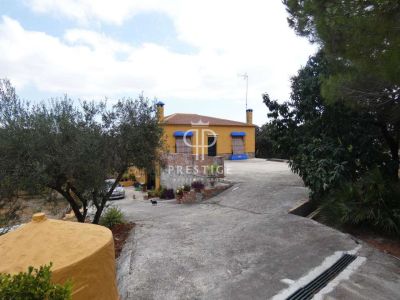 3 bedroom Villa for sale with countryside view in Coin, Andalucia