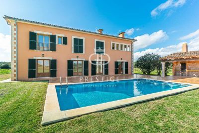 High Specification 6 bedroom Farmhouse for sale in Santanyi, Mallorca