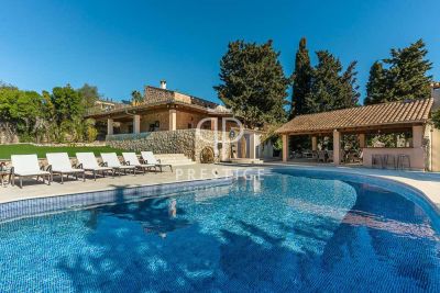 Refurbished 5 bedroom Villa for sale with panoramic view in Calvia, Mallorca