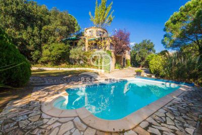 Lovingly Maintained 5 bedroom Villa for sale in Santa Cristina d'Aro, Catalonia