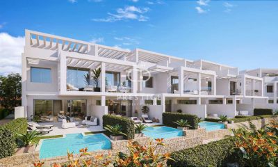 3 bedroom Villa for sale with sea view in Bahia de las Rocas, Manilva, Andalucia