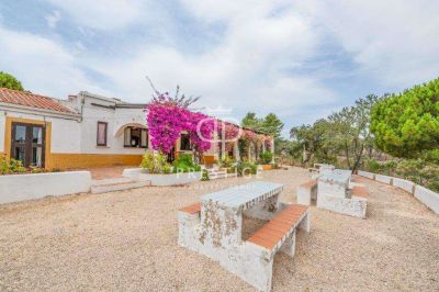 4 bedroom Villa for sale with countryside view with Income Potential in Barao de Sao Joao, Lagos, Algarve