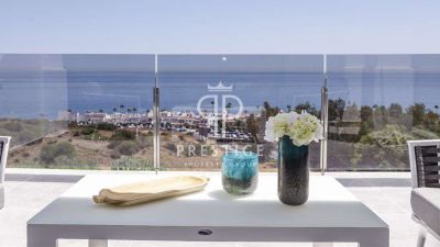 3 bedroom Apartment for sale with sea and panoramic views in Manilva, Andalucia