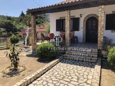 Beautiful 2 bedroom Cottage for sale in Lefkimmi, Ionian Islands