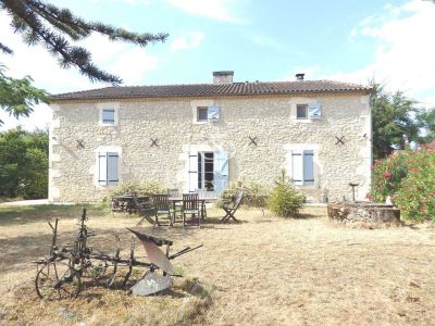 Inviting 7 bedroom House for sale in Moustier, Aquitaine