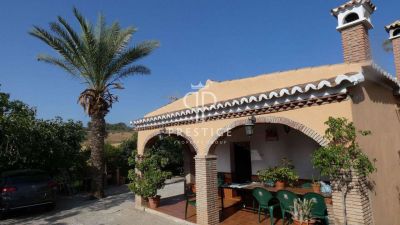 5 bedroom Villa for sale with countryside view in Pizarra, Andalucia