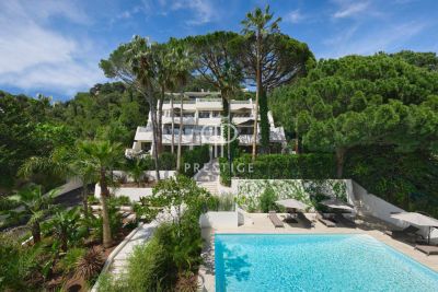 Immaculate 3 bedroom Apartment for sale in Cannes, Cote d