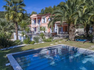 Exclusive 7 bedroom Villa for sale with panoramic view in Grasse, Cote d