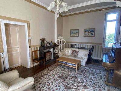 Historical 7 bedroom Chateau for sale in Le Blanc, Centre