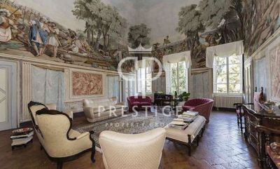 8 bedroom Villa for sale with countryside and panoramic views in Campagna Toscana, Pisa, Tuscany