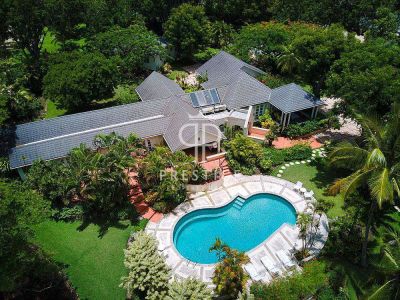 Luxury 4 bedroom Villa for sale in Sandy Lane, Saint James