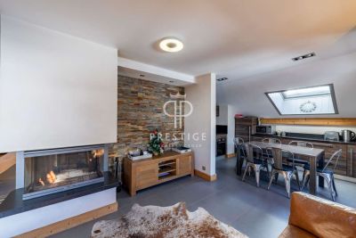 Bright 4 bedroom Duplex for sale in Meribel, Rhone-Alpes