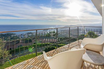 Stylish 6 bedroom Villa for sale with sea view in Roca Grossa, Lloret de Mar, Catalonia