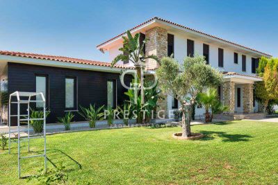 Immaculate 6 bedroom Villa for sale with countryside view in Dromolaxia, Larnaca, Larnaca