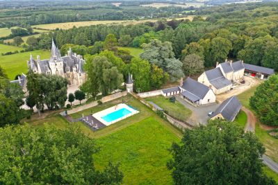 14 bedroom Chateau for sale with countryside view in Le Mans, Pays-de-la-Loire