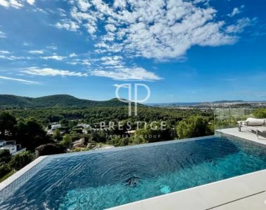 6 bedroom Villa for sale with sea view in Can Furnet, Ibiza