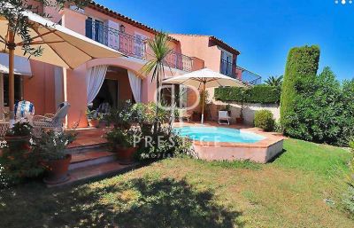 Waterfront 4 bedroom House for sale in Port Grimaud, Cote d