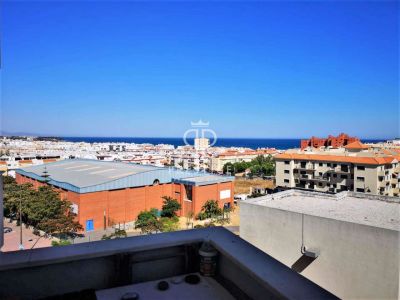 Inviting 2 bedroom Duplex for sale with sea view in Estepona, Andalucia