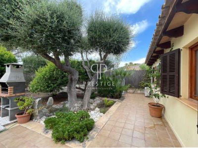 Income Producing 7 bedroom Villa for sale in Pollenca, Mallorca