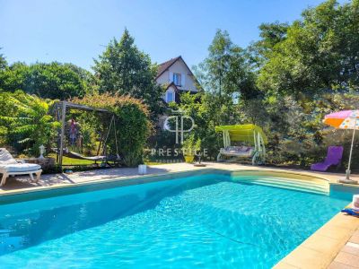 10 bedroom Complex for sale with countryside view with Income Potential in Villeneuve, Midi-Pyrenees