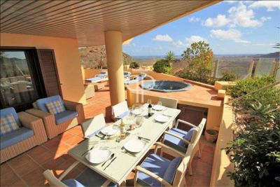 Bright 3 bedroom Penthouse for sale with sea view in La Manga, Murcia, Murcia