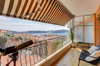 Bright 3 bedroom Apartment for sale with panoramic view and sea view in Villefranche sur Mer, Cote d'Azur French Riviera