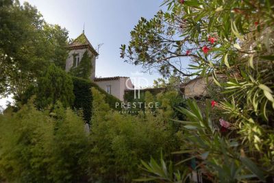 Income Producing 5 bedroom Complex for sale with countryside view in Narbonne, Languedoc-Roussillon