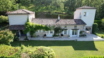 Character 3 bedroom Manor House for sale in Montaigu de Quercy, Midi-Pyrenees