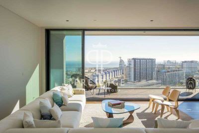 Luxury 3 bedroom Penthouse for sale with panoramic view in Parque das Nacoes, Lisbon City, Central Portugal