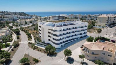 New Build 2 bedroom Apartment for sale with sea view in Porto de Mos, Algarve