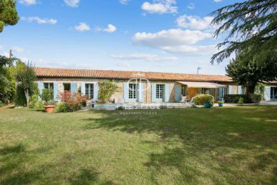 Beautiful 5 bedroom House for sale in Eysines, Bordeaux, Aquitaine