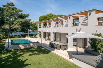 Wow factor 4 bedroom Villa for sale with panoramic view in Saint Jean Cap Ferrat, Cote d'Azur French Riviera