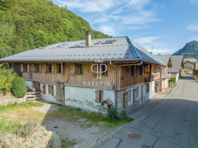 Authentic 6 bedroom Chalet for sale with countryside view in Saint Jean d'Aulps, Rhone-Alpes