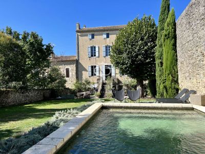 Character 5 bedroom House for sale with countryside view in Monsegur, Aquitaine