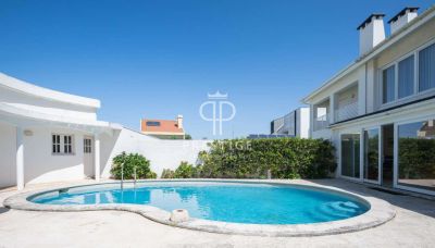 Bright 3 bedroom Villa for sale in Vila Nova de Gaia, Porto, Northern Portugal