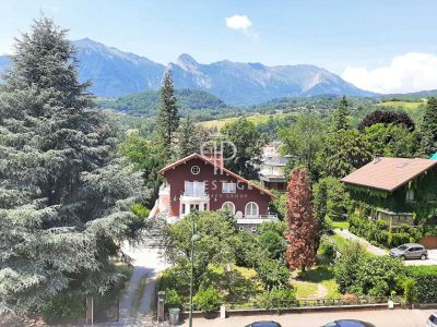 Inviting 2 bedroom Apartment for sale with panoramic view in Albertville, Rhone-Alpes