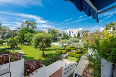 Renovated 2 bedroom Apartment for sale with sea view in Puerto Banus, Andalucia