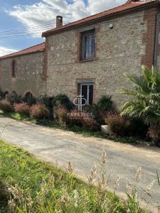 Authentic 5 bedroom Farmhouse for sale with countryside view in Saint Hippolyte, Alsace