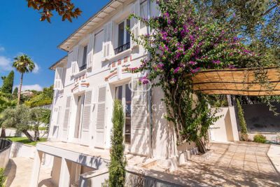 Refurbished 5 bedroom Villa for sale with sea view in Le Cannet, Cote d'Azur French Riviera