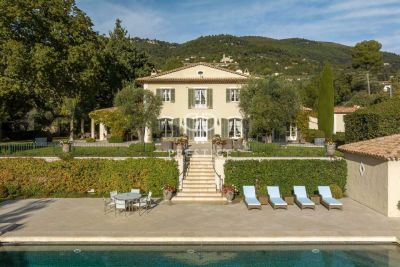 Luxury 8 bedroom Villa for sale with countryside view and panoramic view in Grasse, Cote d'Azur French Riviera