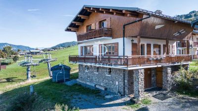 Character 7 bedroom Chalet for sale in Crest Voland, Rhone-Alpes