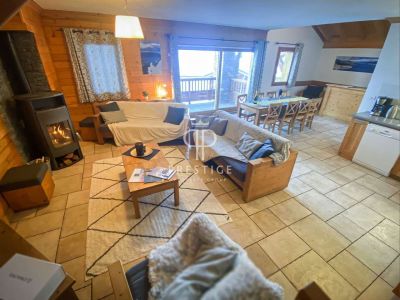 Bright 6 bedroom Apartment for sale in Les Menuires, Rhone-Alpes