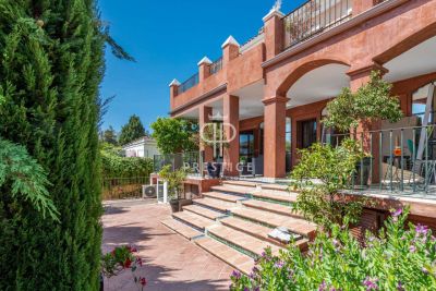 Prestige 3 bedroom Townhouse for sale with sea view in Marbella, Andalucia