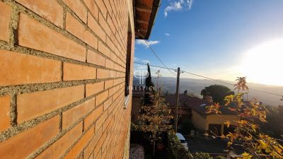 Character 3 bedroom Apartment for sale with countryside view in Volterra, Tuscany