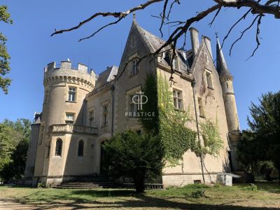 Authentic 16 bedroom Chateau for sale with countryside view in Le Chautay, Bourges, Centre