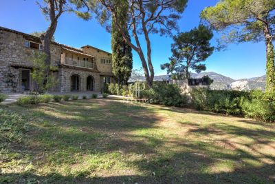 Luxury 5 bedroom Villa for sale with countryside view in Nice, Cote d'Azur French Riviera