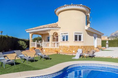 Unique 4 bedroom House for sale in Busot, Valencia